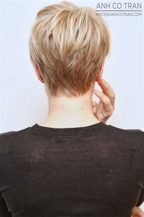 pictures of the back of short haircuts|More.